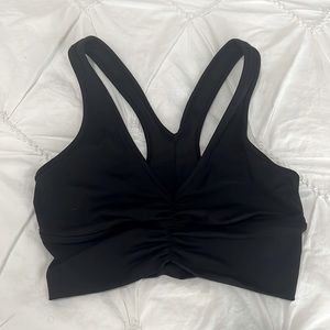 Alo yoga sports bra